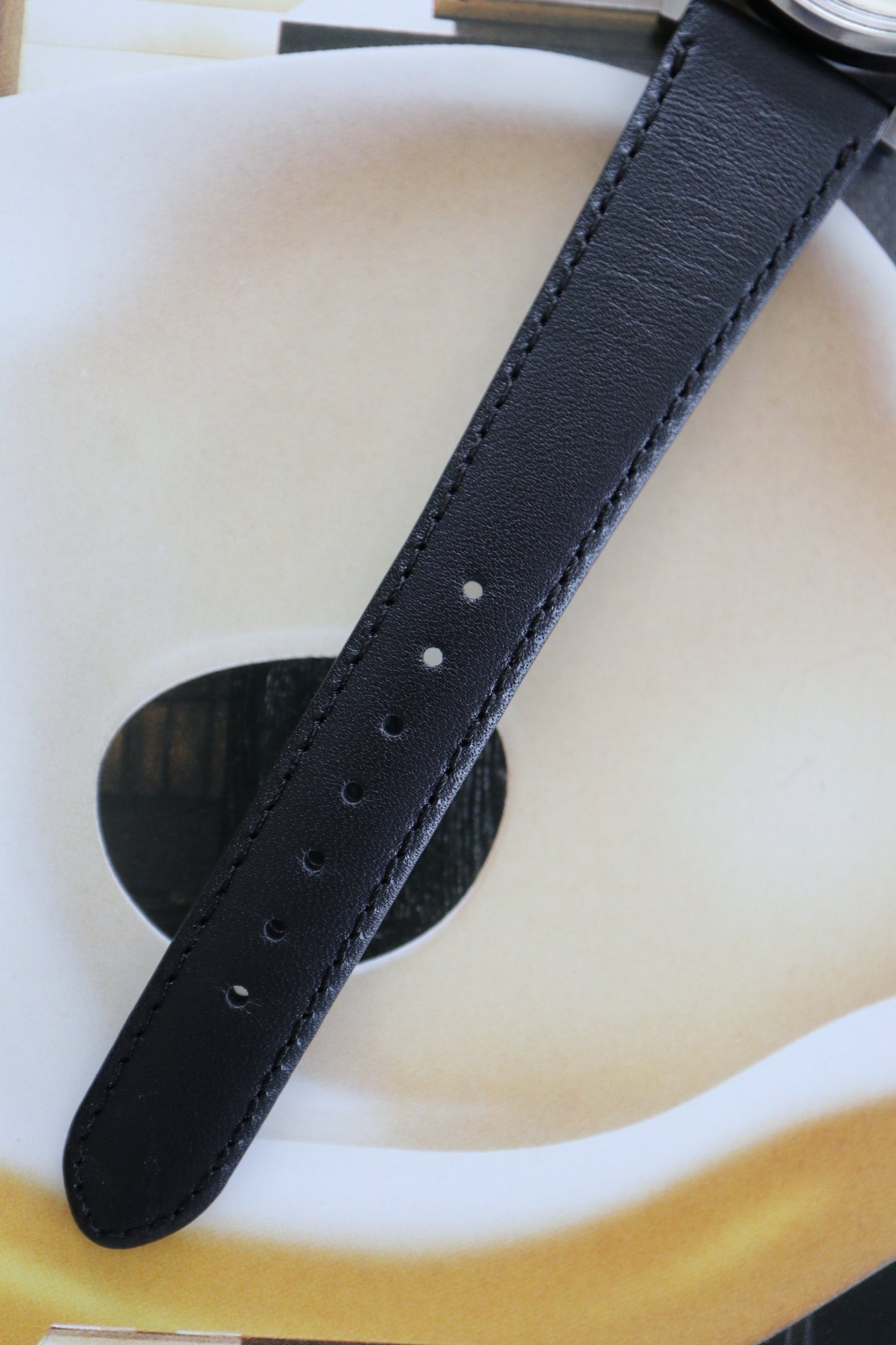 Omega Genève Automatic Date Cal. 1012 166.0163 (1973)