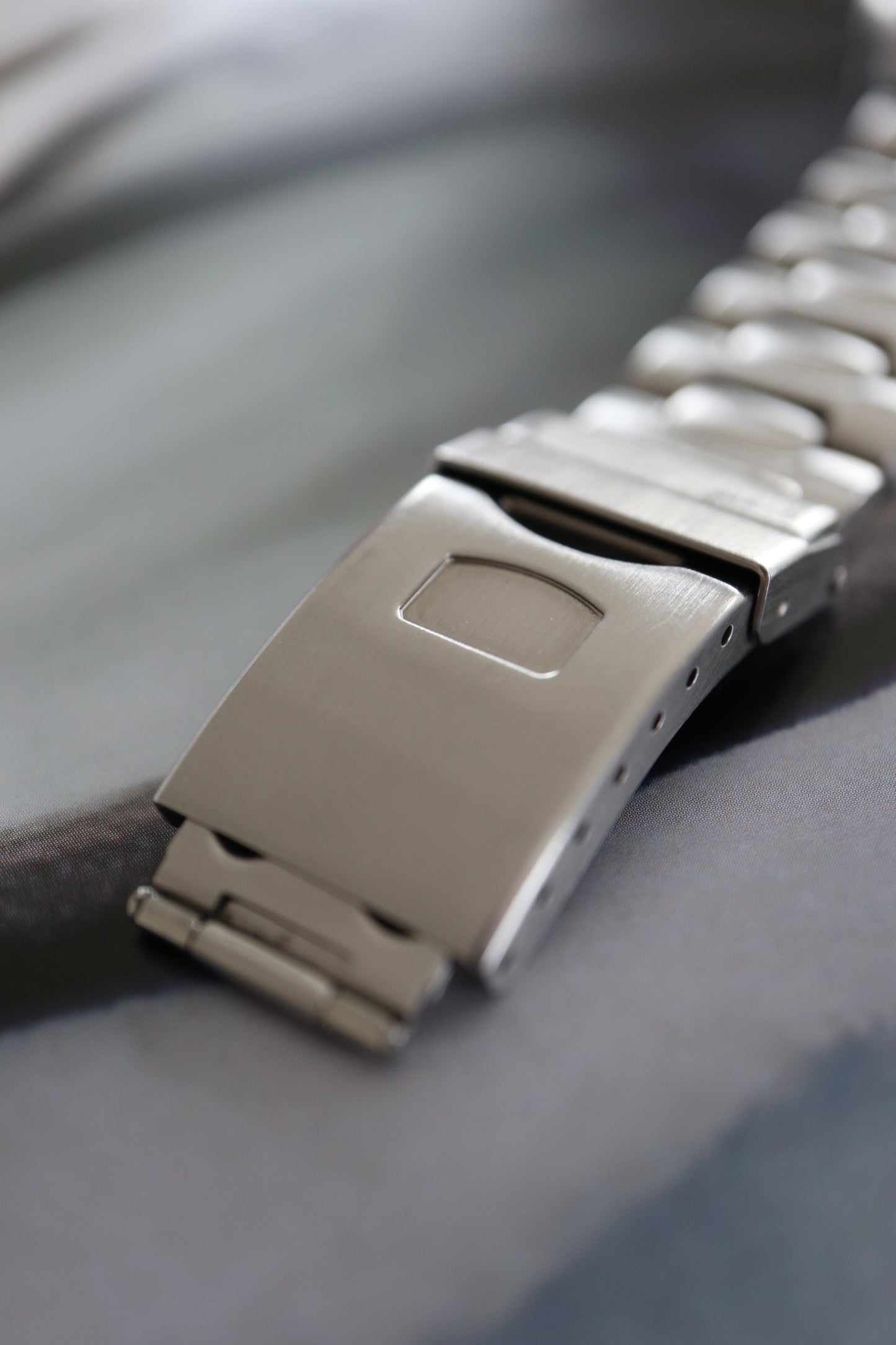 Omega Seamaster Professional 200M “Pre-Bond” Quartz 396.1062 (1993–1994)