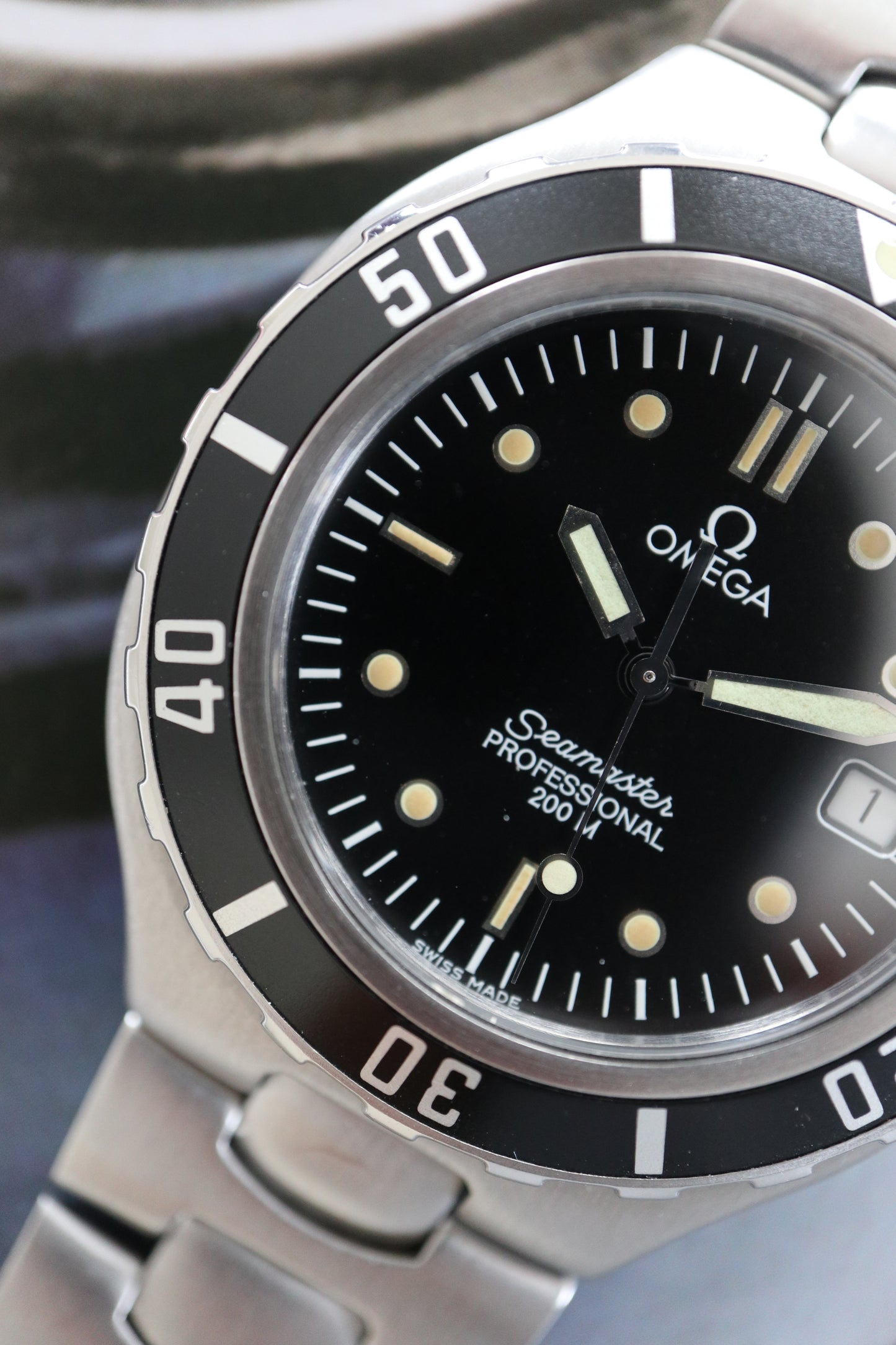 Omega Seamaster Professional 200M “Pre-Bond” Quartz 396.1062 (1993–1994)