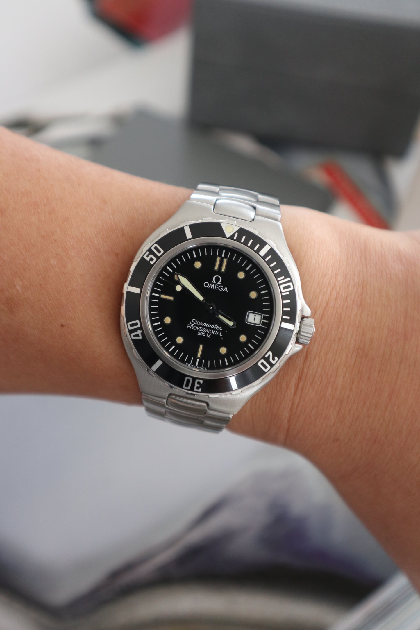 Omega Seamaster Professional 200M “Pre-Bond” Quartz 396.1062 (1993–1994)