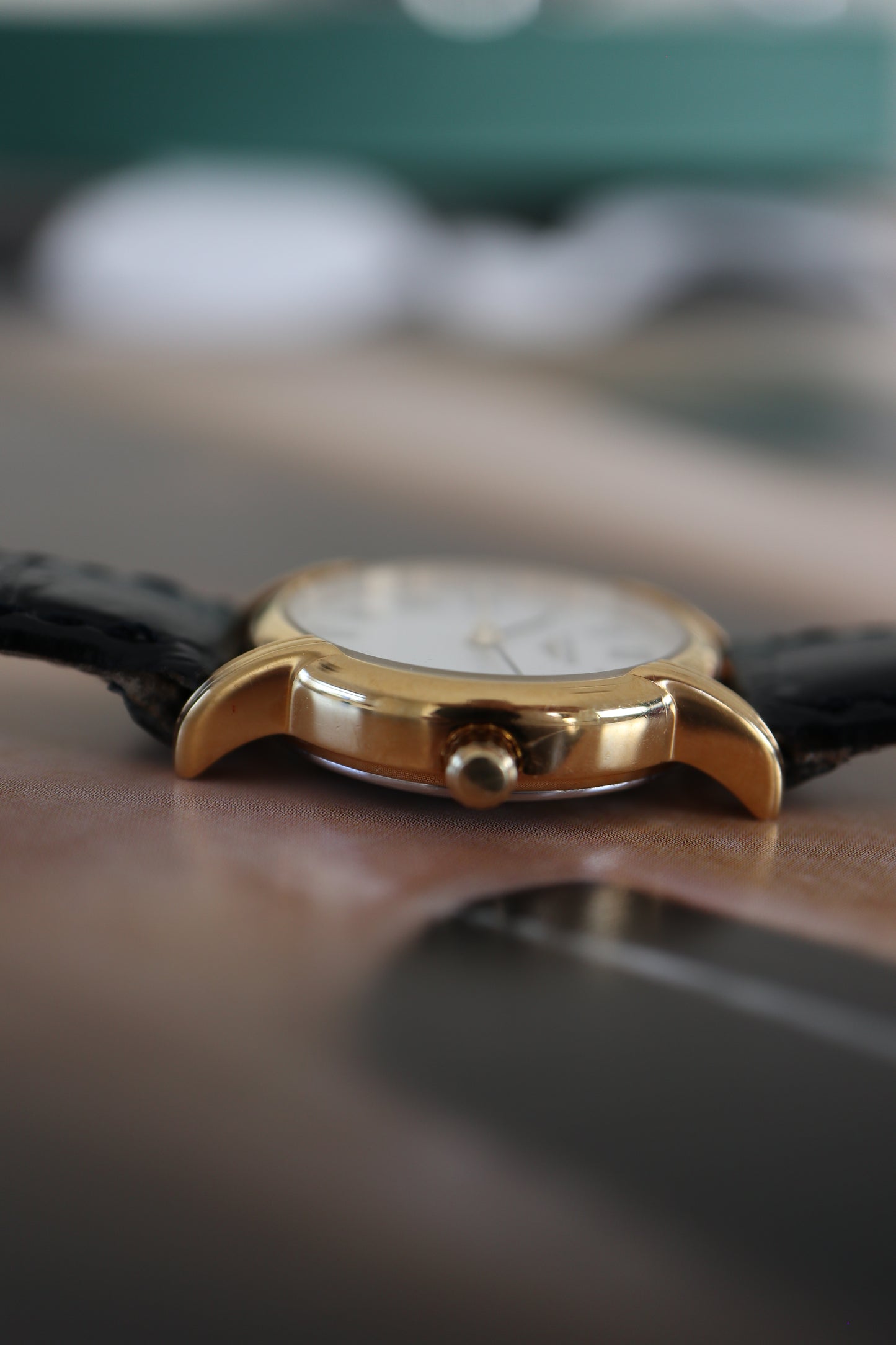 Longines Presence Quartz Ladies L4.197.2 (1995) – Full Set