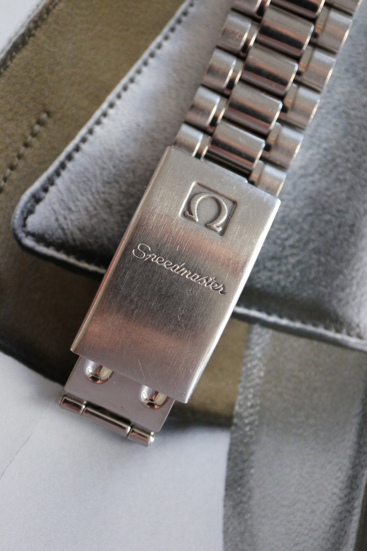 Omega Speedmaster Reduced Automatic Cal. 3220 3510.50 (1999)